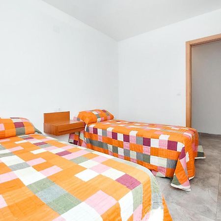 Cozy Apartment In Moncofa With Kitchenette ภายนอก รูปภาพ