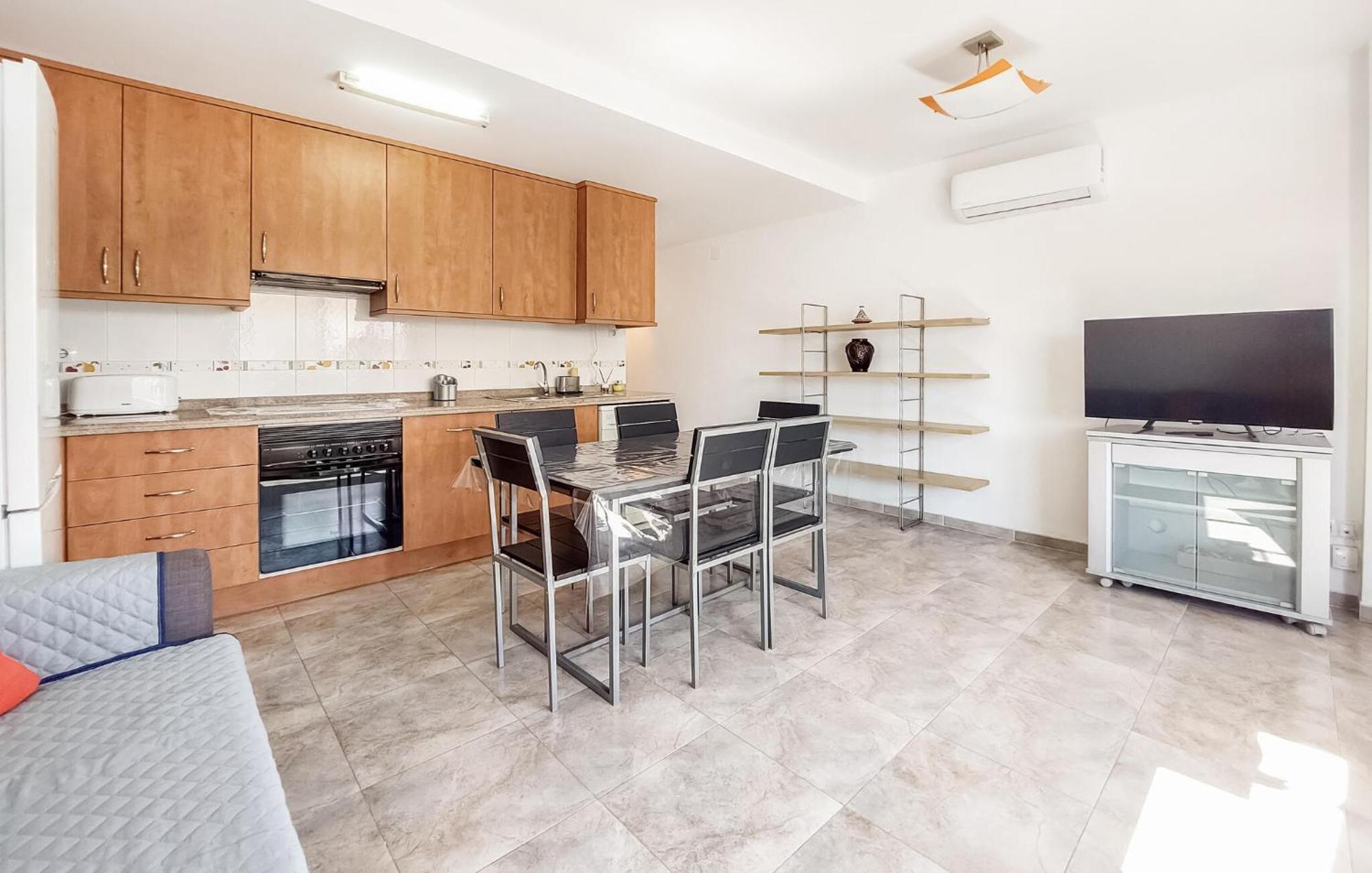 Cozy Apartment In Moncofa With Kitchenette ภายนอก รูปภาพ